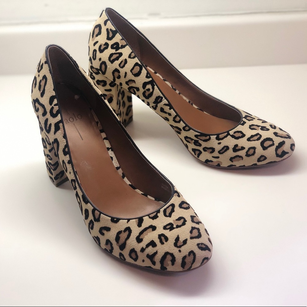 Linea Paolo leopard heels